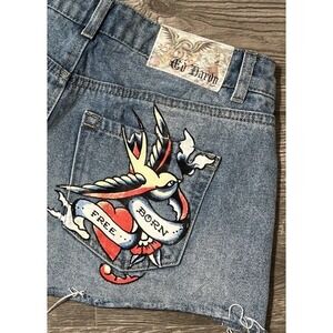 Ed Hardy Women's Born Free Painted Birds Cut Off Mid Rise Jean Shorts SZ 26 (28)